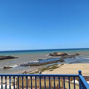 احجز هنا