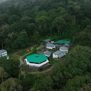 https://makayiram-retreat.kerala-hotels.net