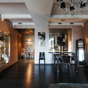 So Fashionable In The Heart Of Апартаменты Минск